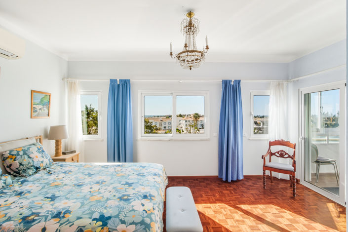 Image No.3-3 Bed Apartment for sale