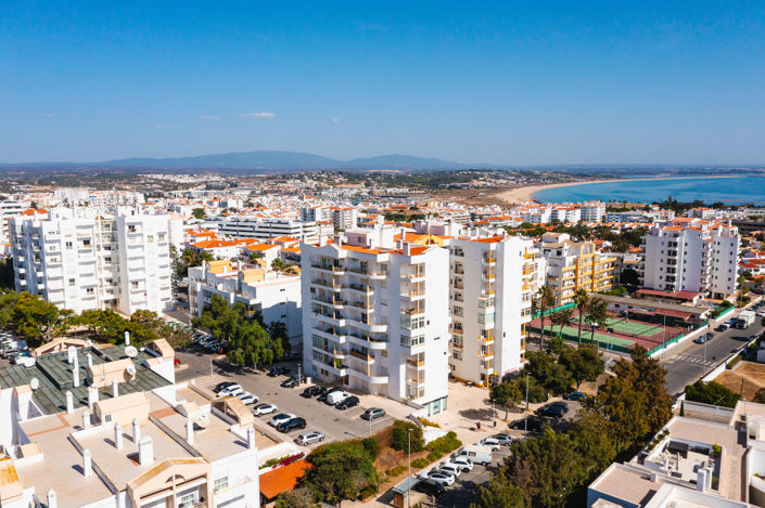 Image No.39-3 Bed Apartment for sale