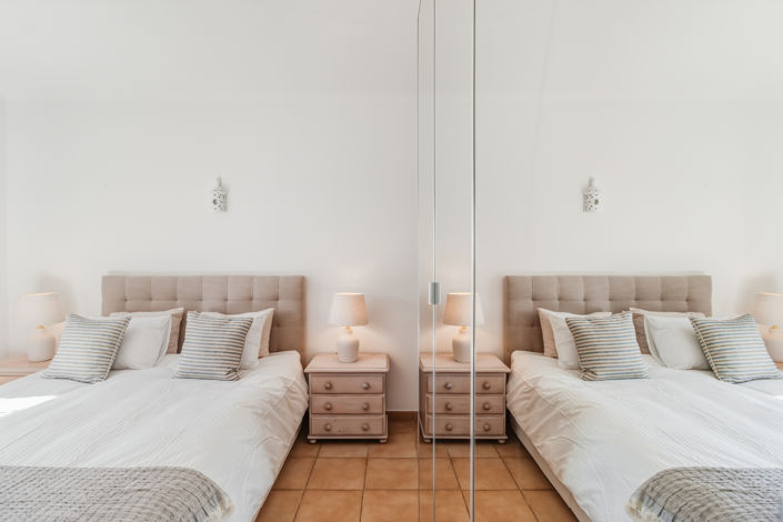 Image No.22-3 Bed Townhouse for sale