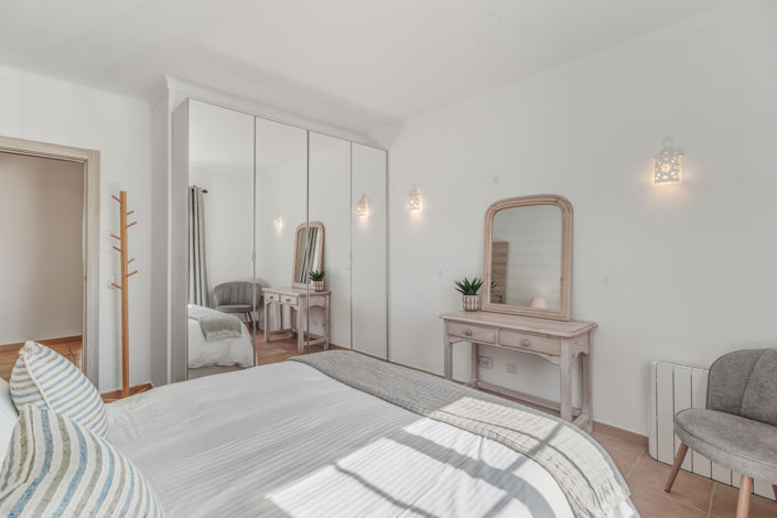 Image No.24-3 Bed Townhouse for sale