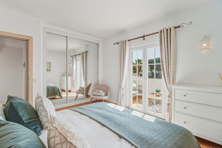 Image No.29-3 Bed Townhouse for sale