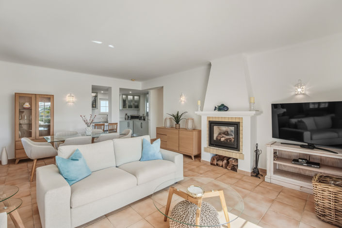 Image No.6-3 Bed Townhouse for sale