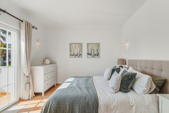 Image No.31-3 Bed Townhouse for sale