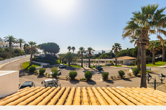 Image No.33-3 Bed Townhouse for sale