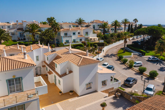 Image No.44-3 Bed Townhouse for sale