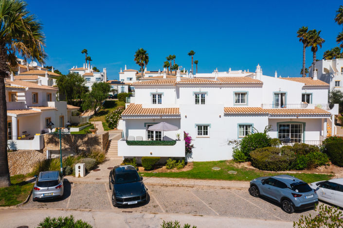 Image No.49-3 Bed Townhouse for sale