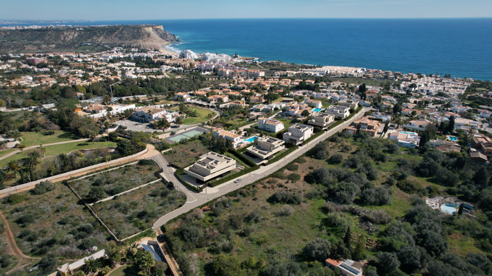 Image No.5-4 Bed Villa for sale