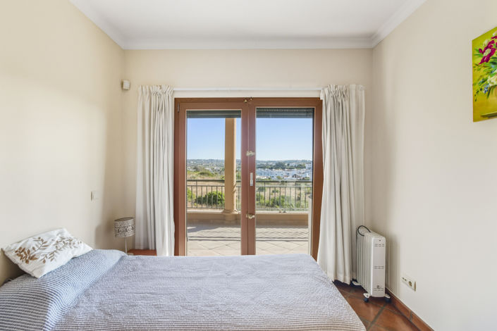 Image No.21-2 Bed Apartment for sale