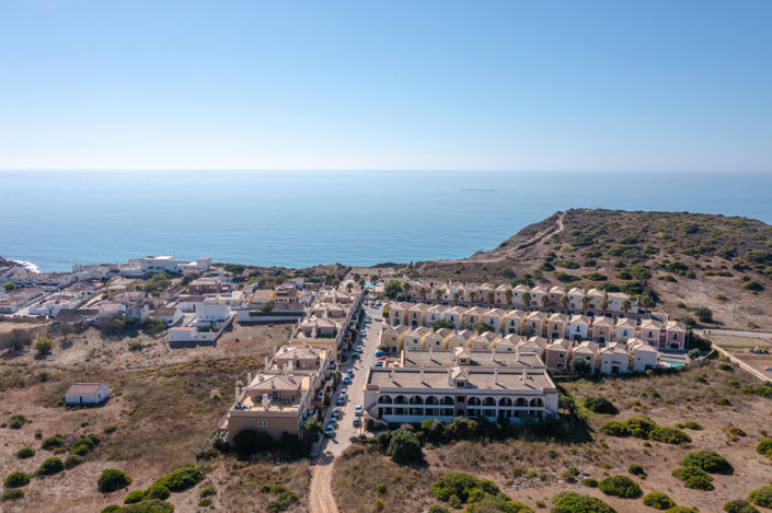 Image No.28-2 Bed Apartment for sale