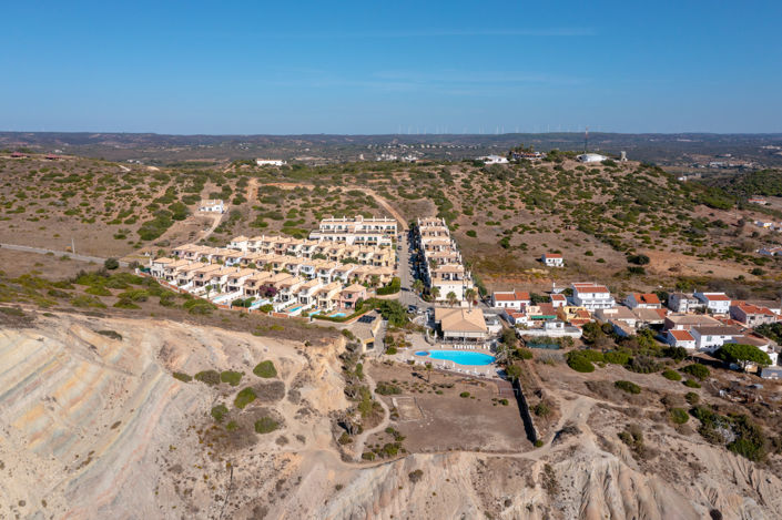 Image No.30-2 Bed Apartment for sale