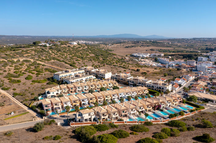 Image No.31-2 Bed Apartment for sale