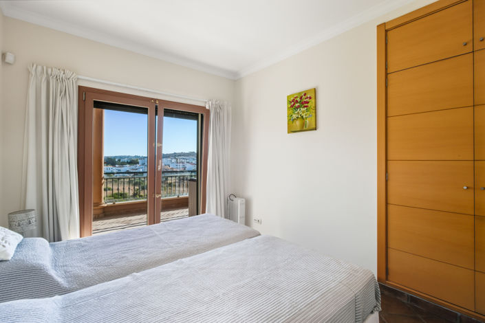 Image No.5-2 Bed Apartment for sale