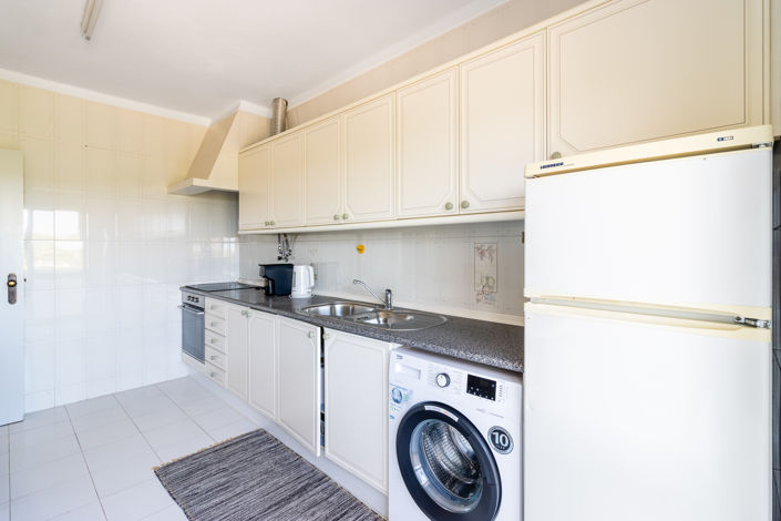 Image No.11-2 Bed Apartment for sale