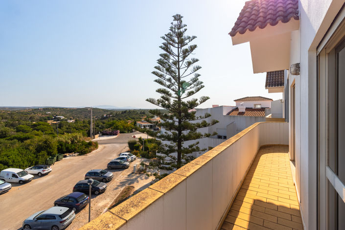 Image No.25-2 Bed Apartment for sale