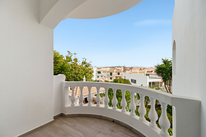 Image No.21-Villa de 4 chambres à vendre à Lagos