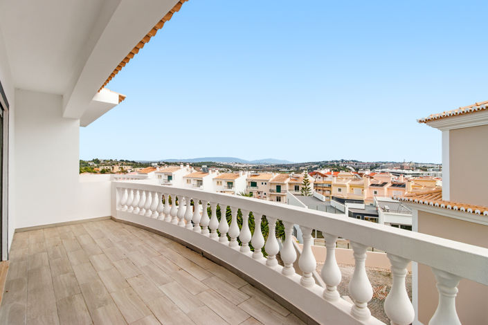 Image No.38-Villa de 4 chambres à vendre à Lagos