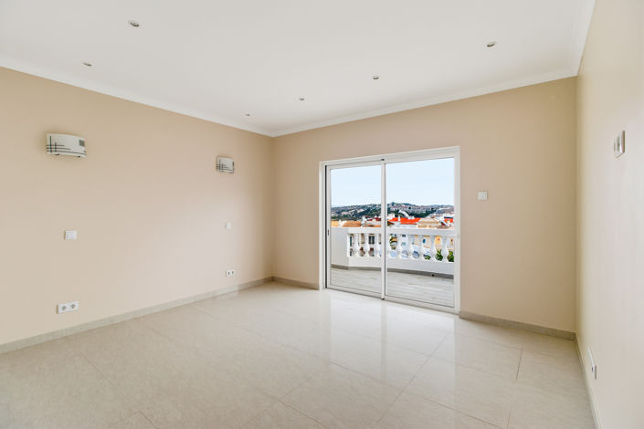 Image No.44-Villa de 4 chambres à vendre à Lagos