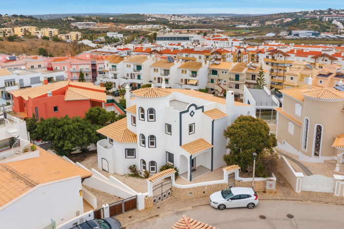 Image No.69-Villa de 4 chambres à vendre à Lagos