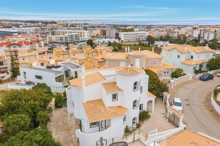 Image No.75-Villa de 4 chambres à vendre à Lagos