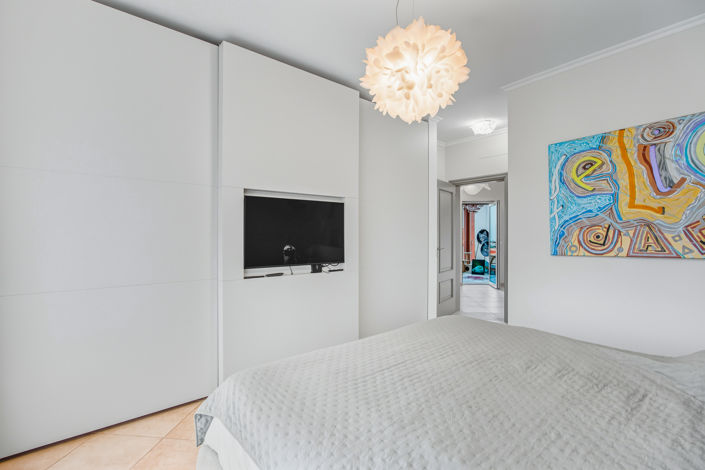 Image No.19-3 Bed Townhouse for sale