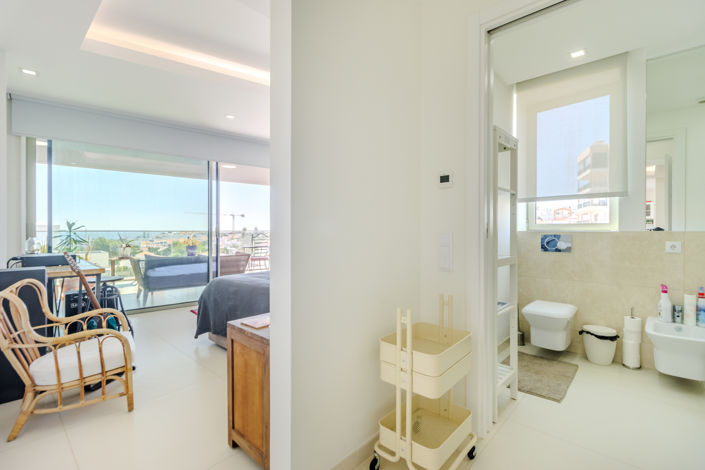 Image No.11-3 Bed Apartment for sale