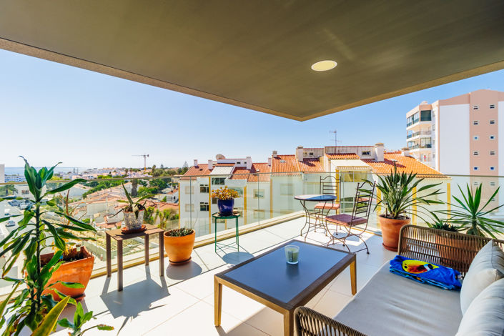 Image No.12-3 Bed Apartment for sale