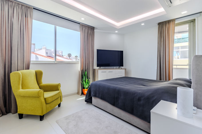 Image No.17-3 Bed Apartment for sale