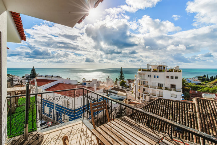 Image No.20-2 Bed Apartment for sale