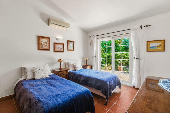 Image No.28-4 Bed Villa for sale