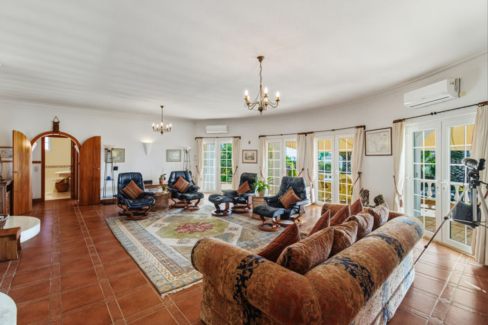 Image No.5-4 Bed Villa for sale