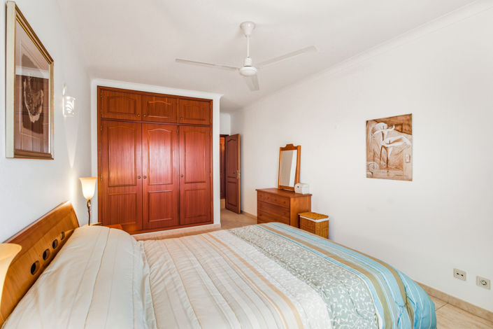 Image No.23-2 Bed Apartment for sale