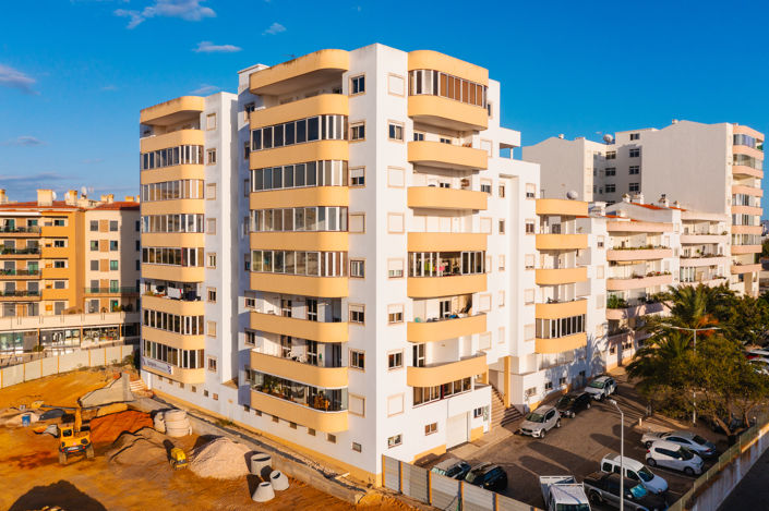 Image No.27-2 Bed Apartment for sale