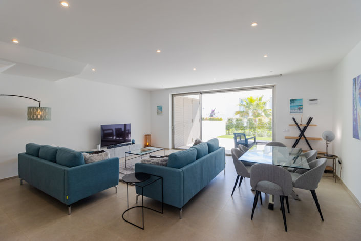 Image No.3-3 Bed Townhouse for sale