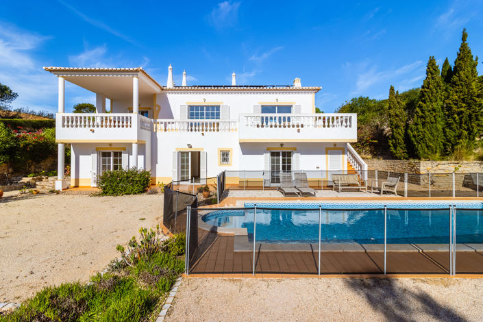 Image No.2-3 Bed Villa for sale