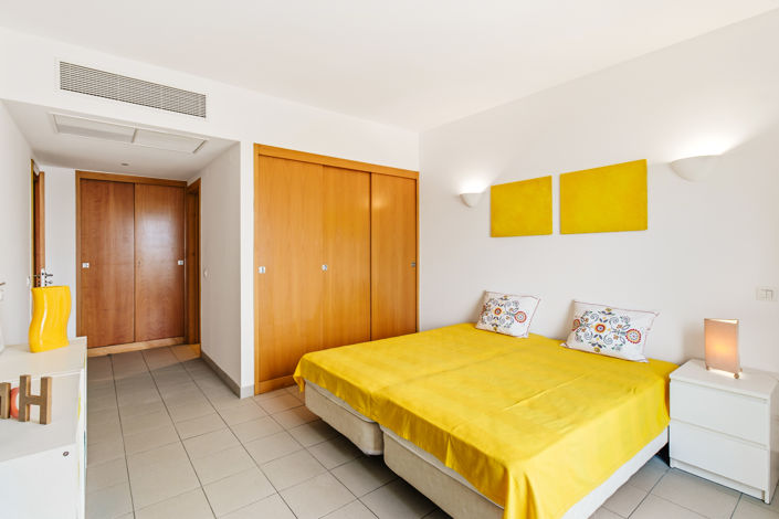 Image No.21-2 Bed Apartment for sale