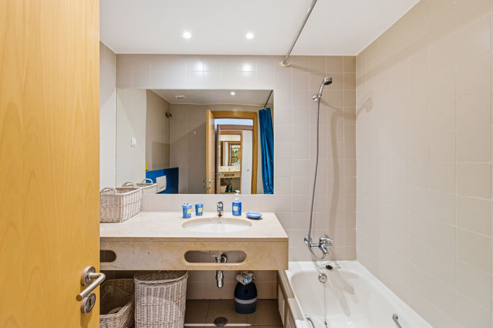 Image No.24-2 Bed Apartment for sale