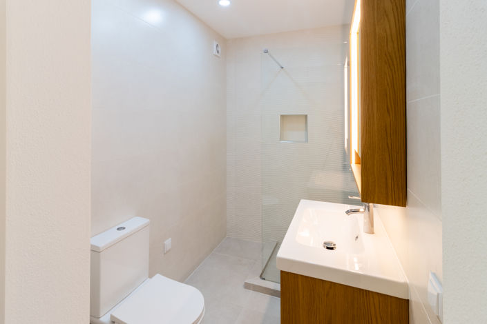 Image No.22-2 Bed Apartment for sale