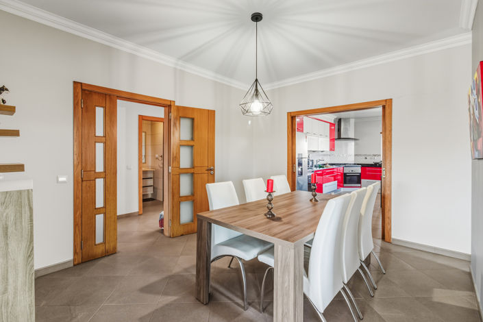 Image No.18-3 Bed Villa for sale