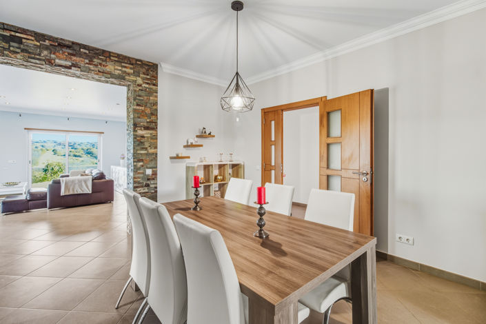 Image No.3-3 Bed Villa for sale