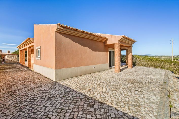 Image No.37-3 Bed Villa for sale