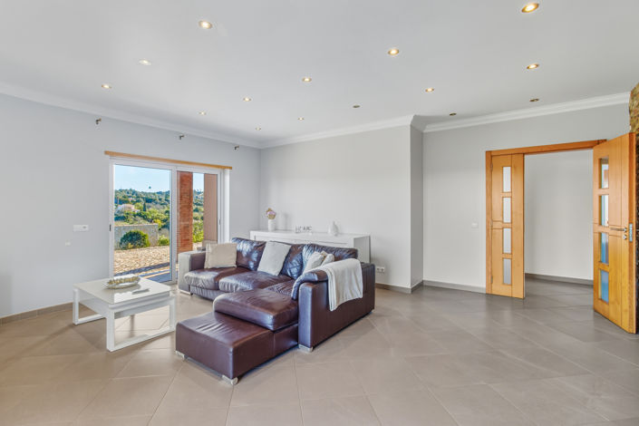 Image No.9-3 Bed Villa for sale