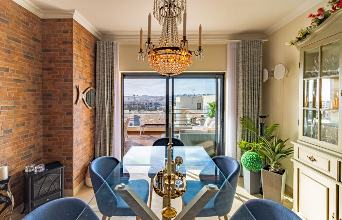 Image No.24-3 Bed Apartment for sale