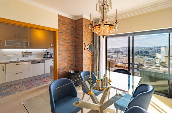 Image No.25-3 Bed Apartment for sale