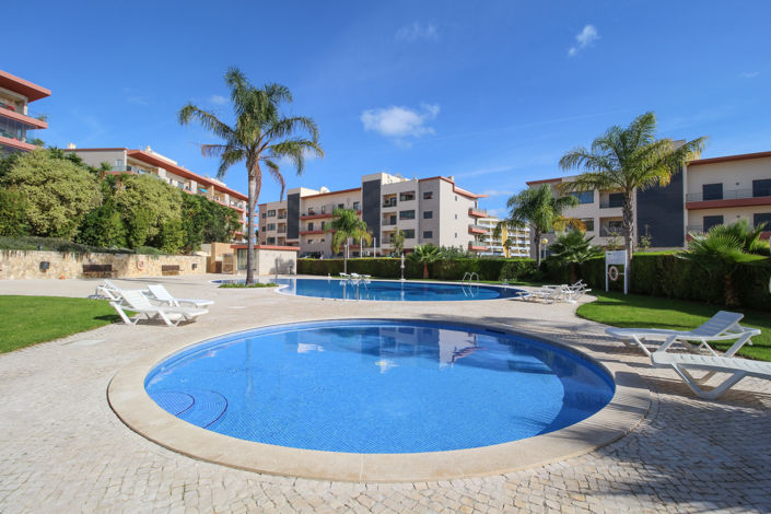 Image No.51-3 Bed Apartment for sale