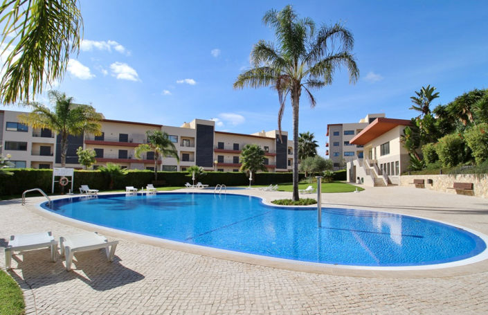 Image No.52-3 Bed Apartment for sale