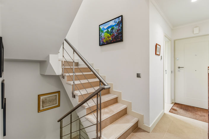 Image No.13-1 Bed Townhouse for sale