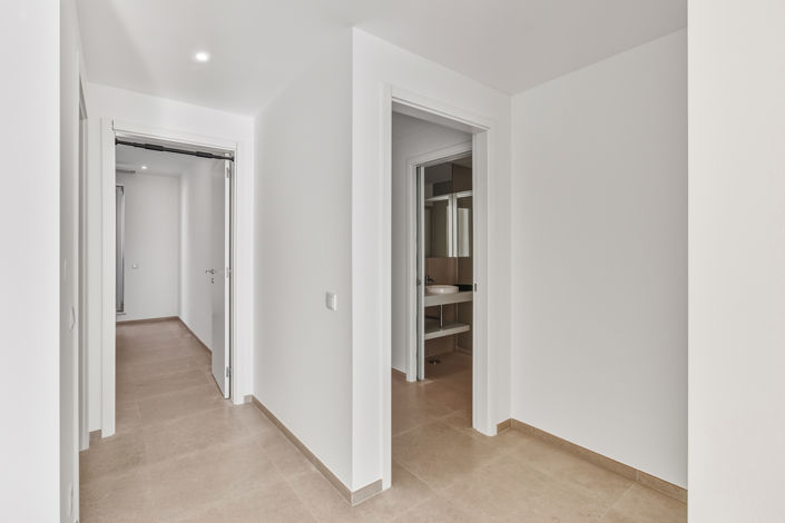 Image No.15-2 Bed Apartment for sale