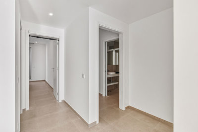 11 BEDROOMS ENTRACE.jpg