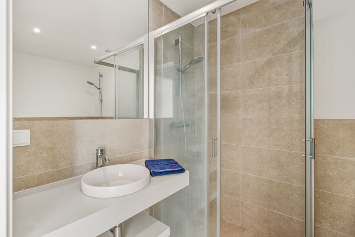 Image No.20-2 Bed Apartment for sale