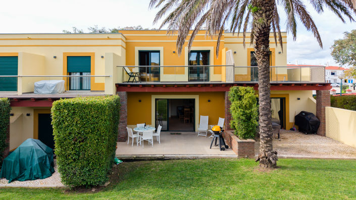 Image No.28-3 Bed Townhouse for sale